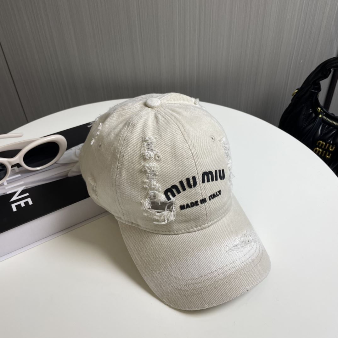 Miu Miu Caps